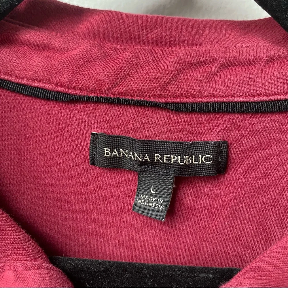 Banana Republic brand banana