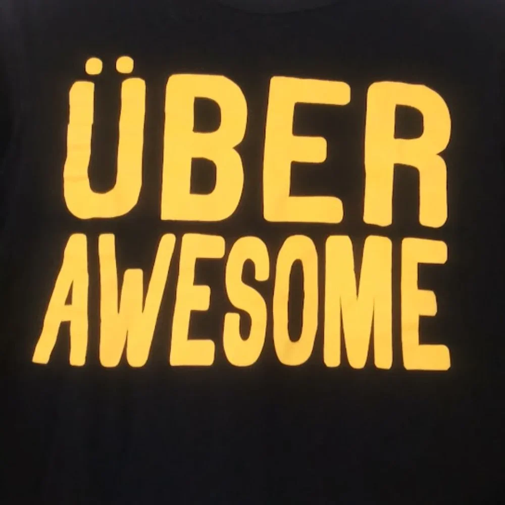 Finest Quality Place Est. 1989 boys size 7/8 navy blue and yellow shirt