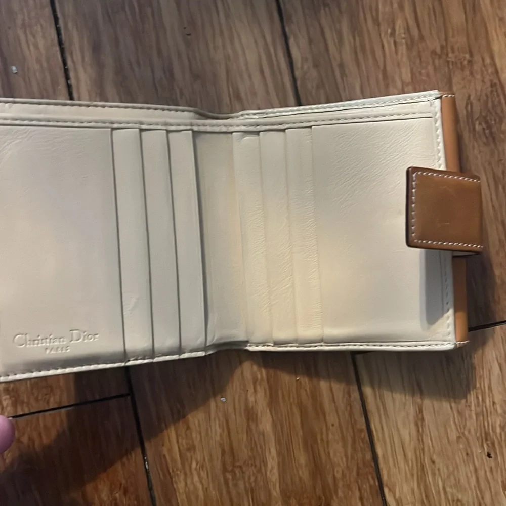 Dior euc compact