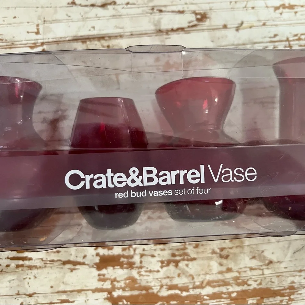 New set of 4 Crate&Barrel red bud vases