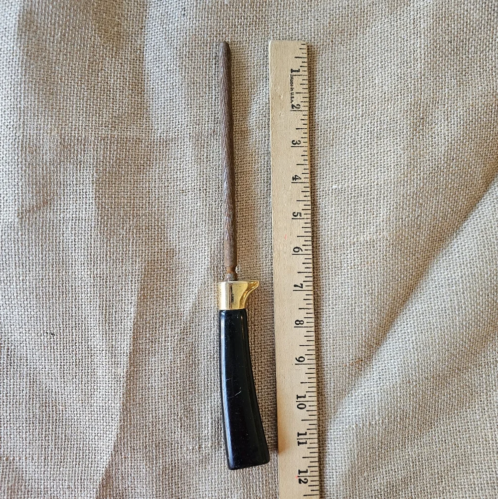 N/A vintage knife