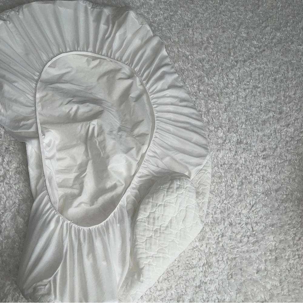 N/A mattress protector