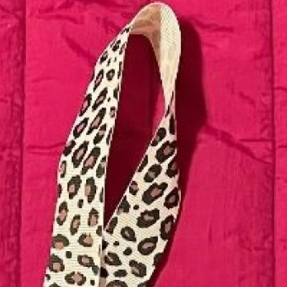 POOCHIE BELLS / POOCHIE - PETS LLC nwt leopard