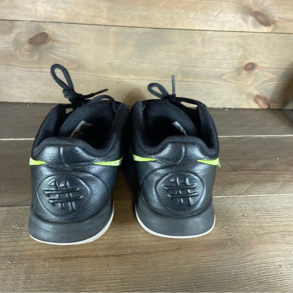Nike flytrap kids