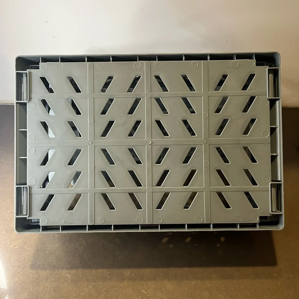 2 Stackable baskets