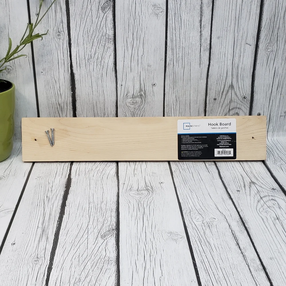 Mainstays 18 in. Wall Mounted Unfinished Wood Hook Rack, 4 Pegs