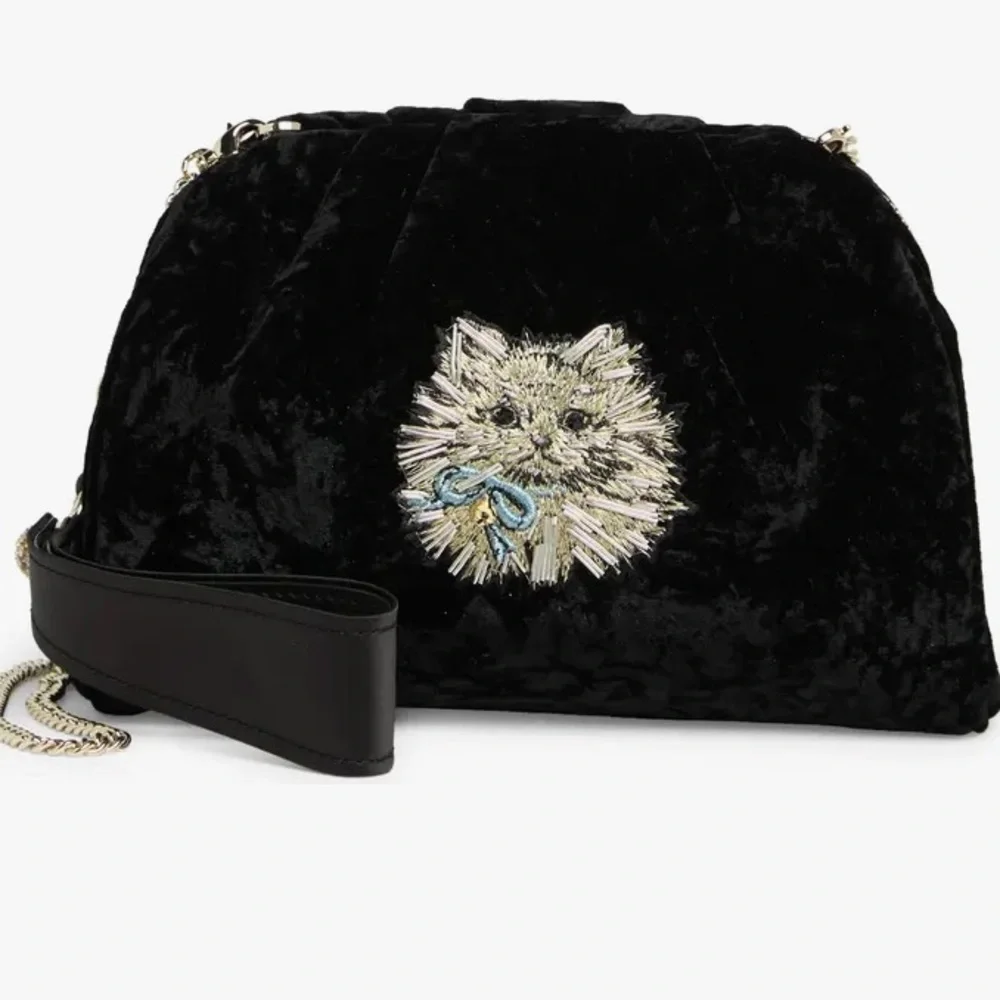 Kate Spade NWT Party Velvet Cat Clutch - HOST PICK! 🏆