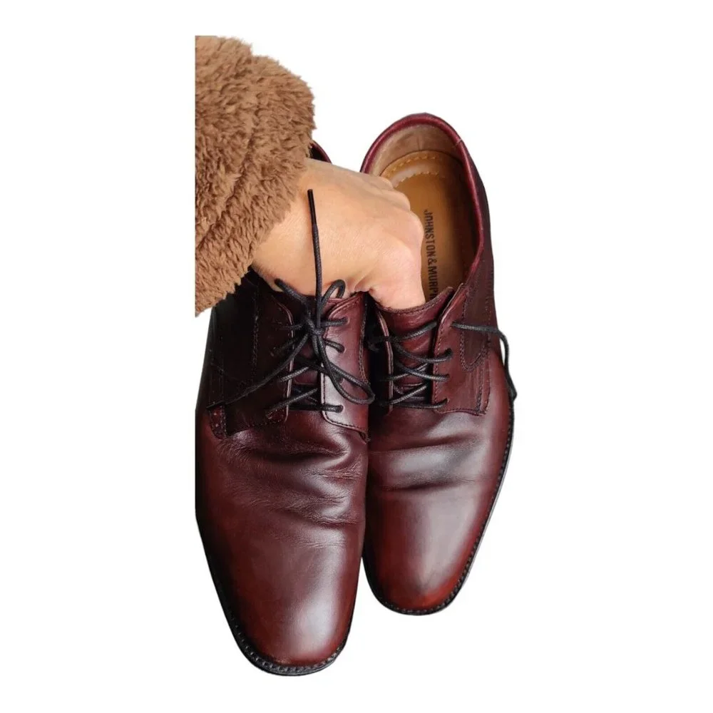Johnston & Murphy men's Dress leather shoes Vero cuoio lace up leather sole 10M