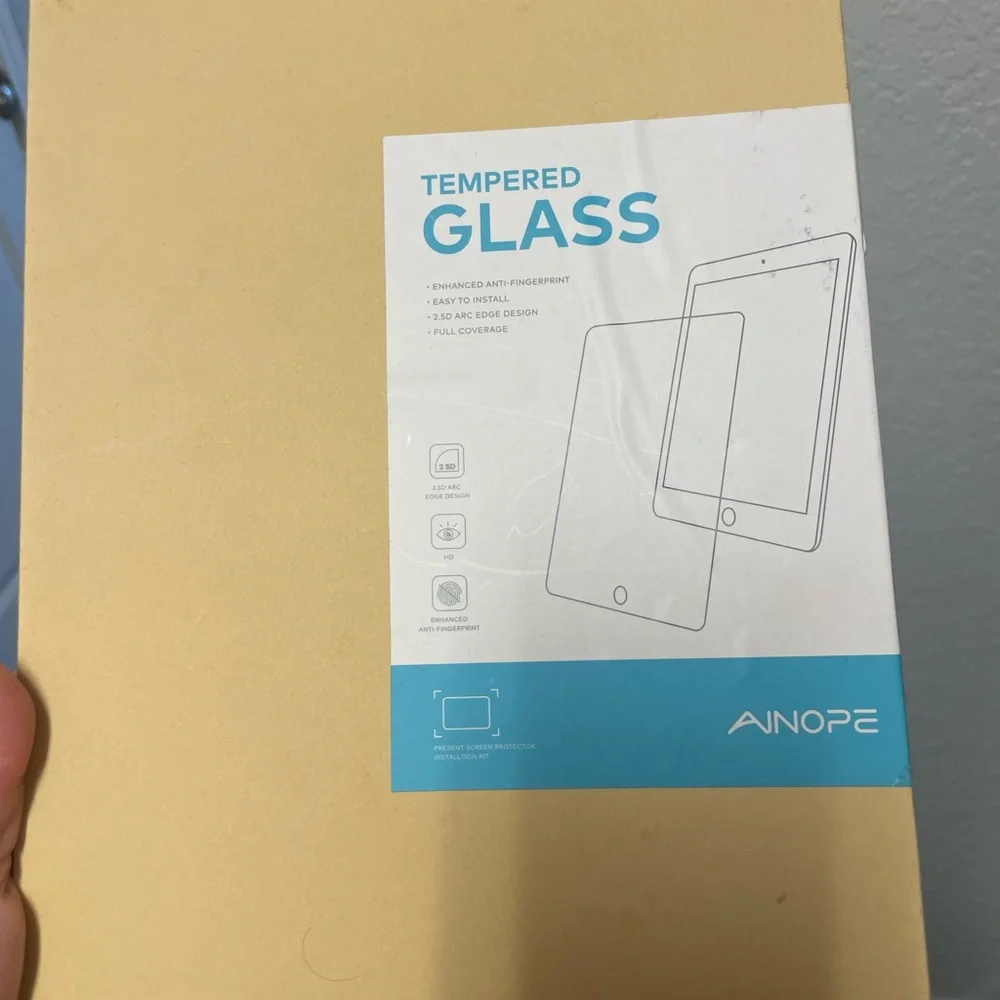 IPad screen protector and case 9.7 display
