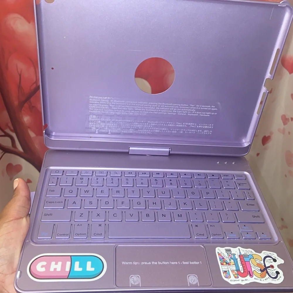 NWOT Purple iPad Keyboard Case 10.2 Inch 🙂