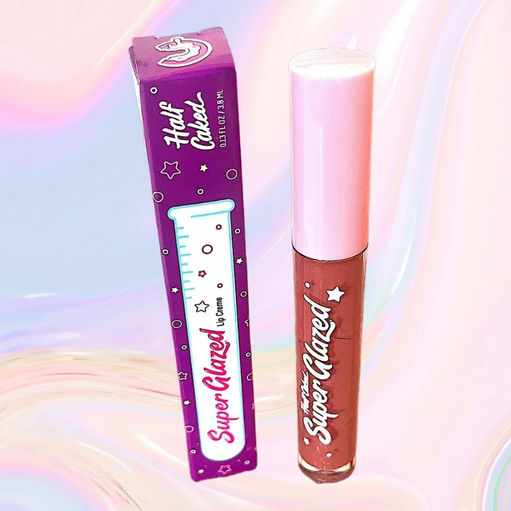Dolls Kill half caked