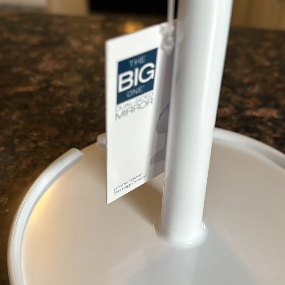 Dual-sided mirror with 3x magnification hard plastic stand 2 in white 2 in gray