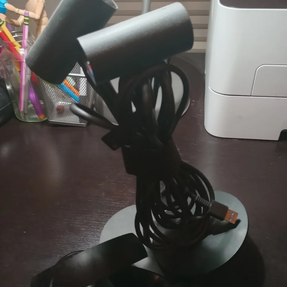 Vr headset with camera and controllers