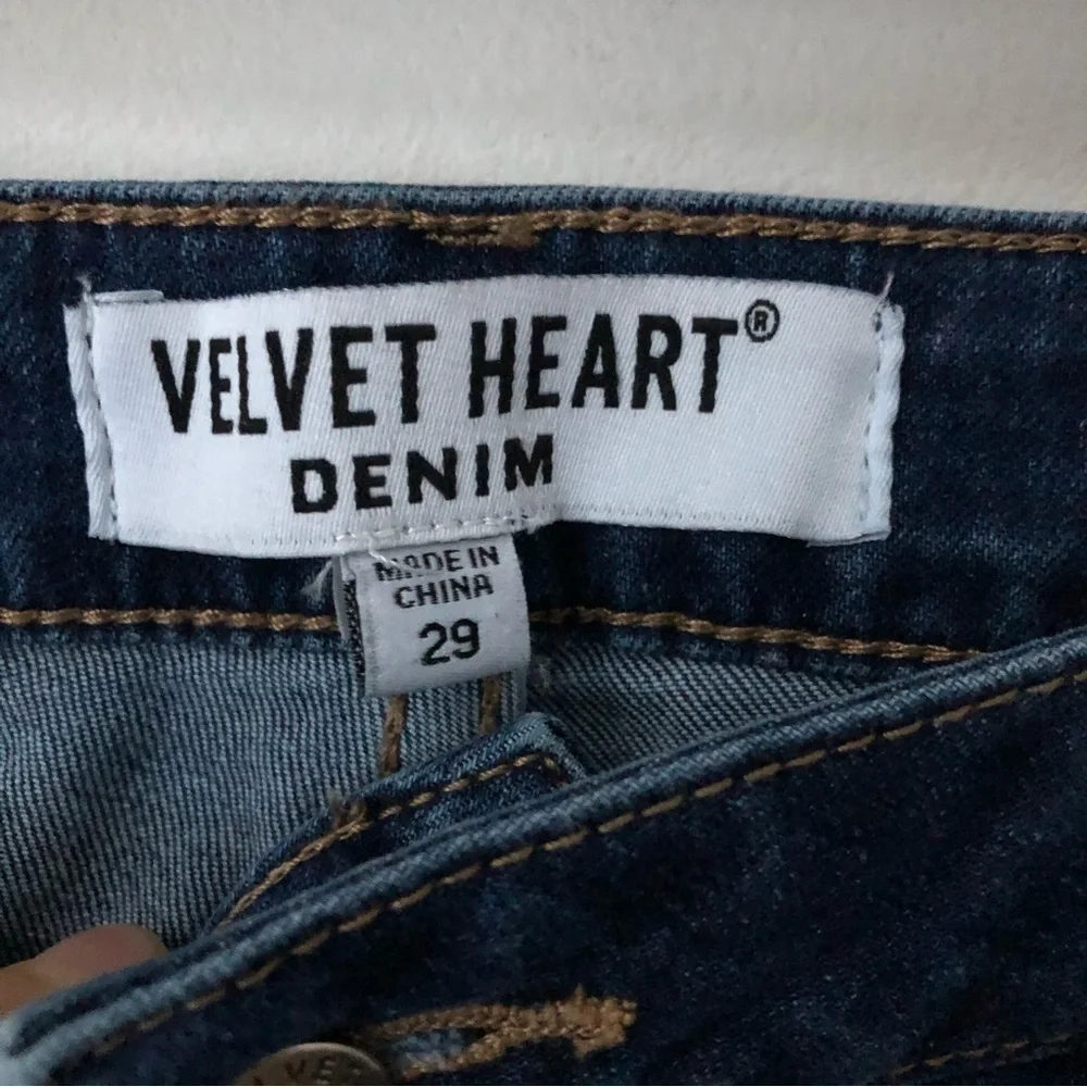 VELVET HEART DENIM Women’s Jeans Frayed Hem Size 29