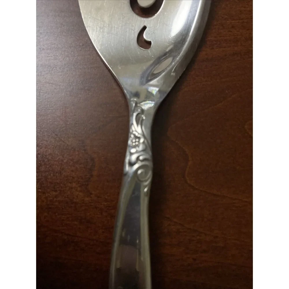 Wm Rogers Bros LEILANI 1847 Silverplate Pie Cake Server Monogram Vintage