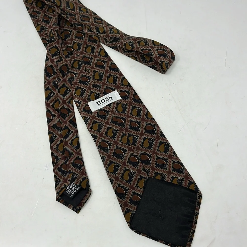 Hugo Boss perfect preowned