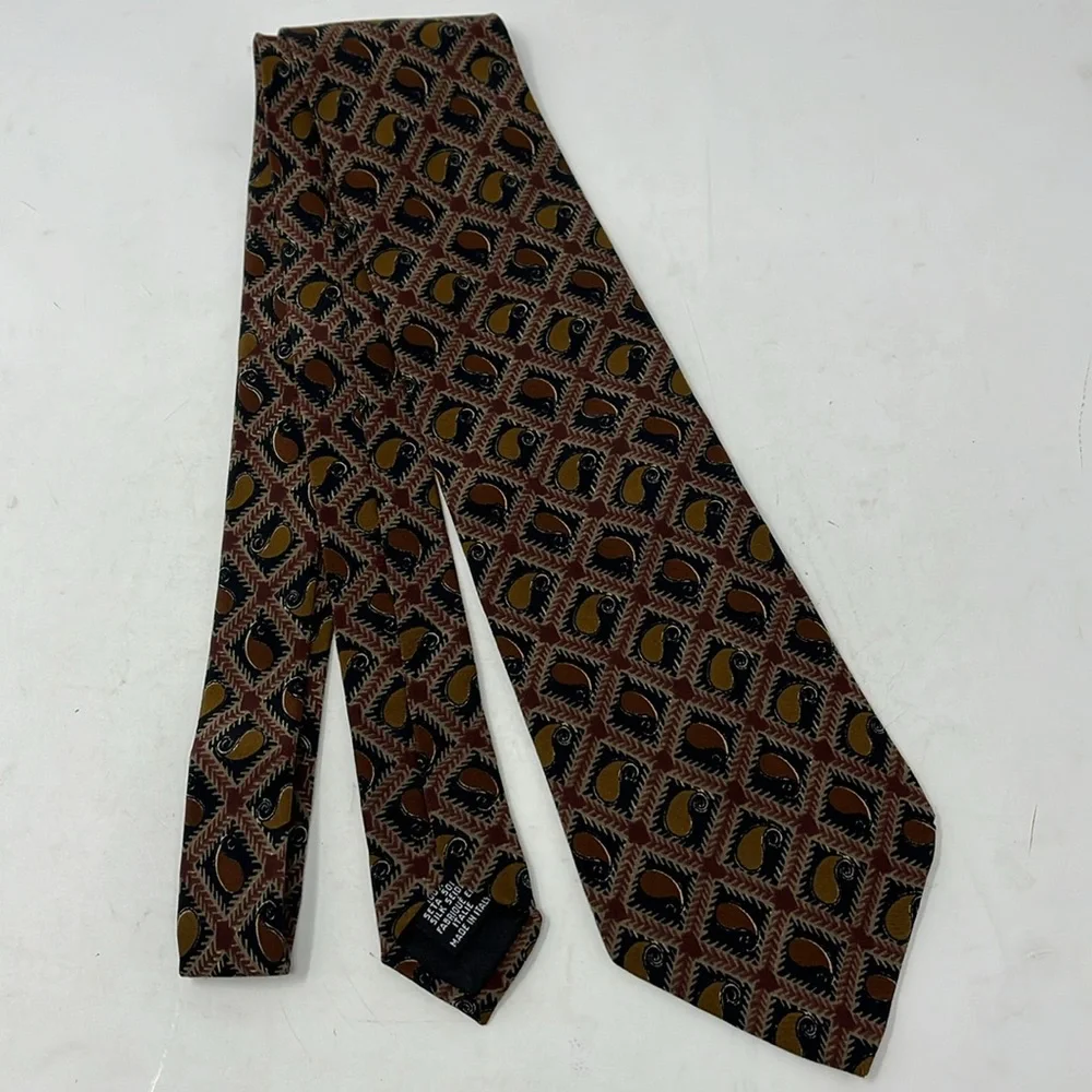 Hugo Boss perfect preowned