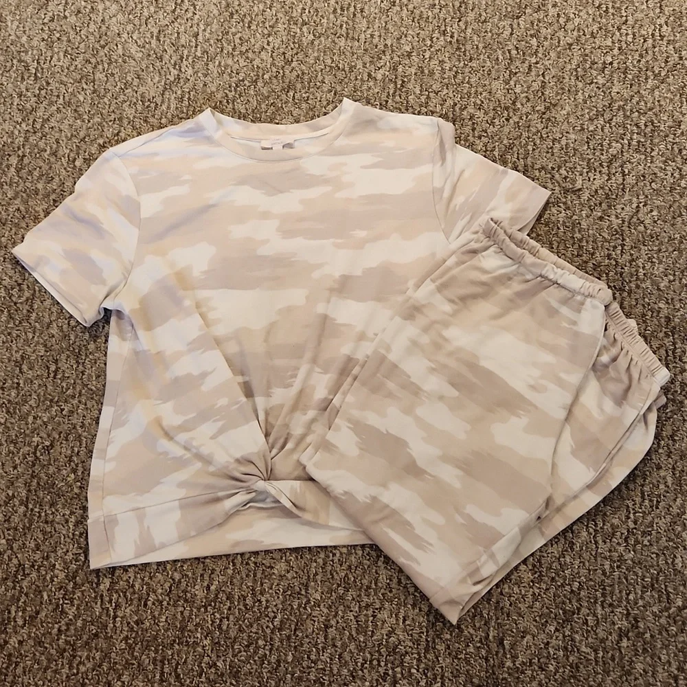 Como Vintage Pajamas Color Pink Camouflage Size XL