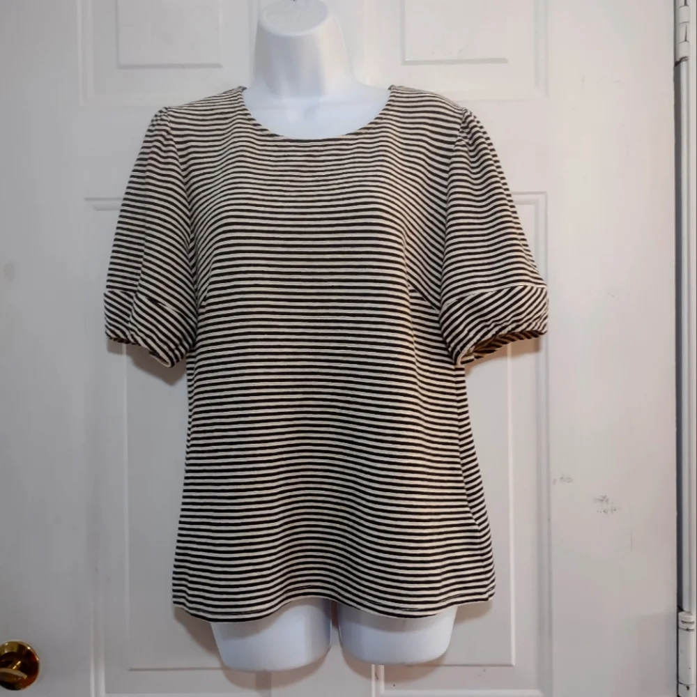 Anthropology/Dolan Stripes Puff Sleeve Round Neck Keyhole Back Blouse. S…