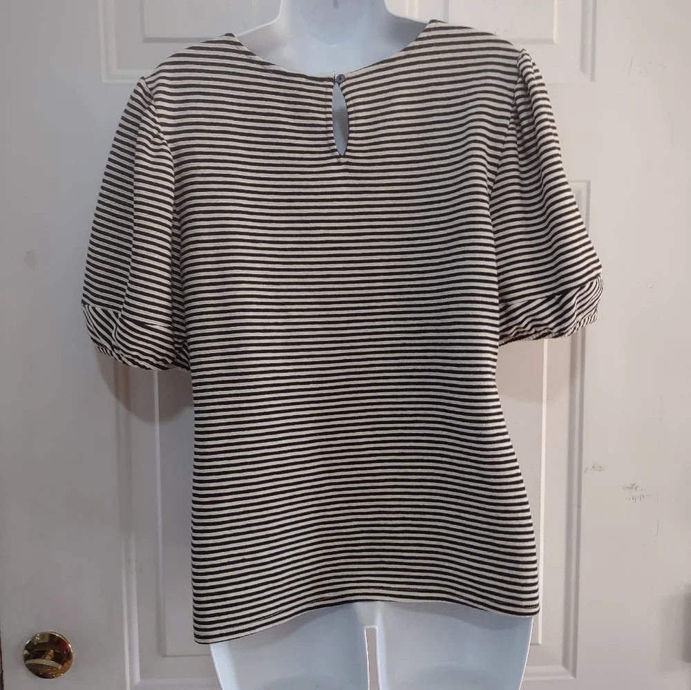 Anthropology/Dolan Stripes Puff Sleeve Round Neck Keyhole Back Blouse. S…