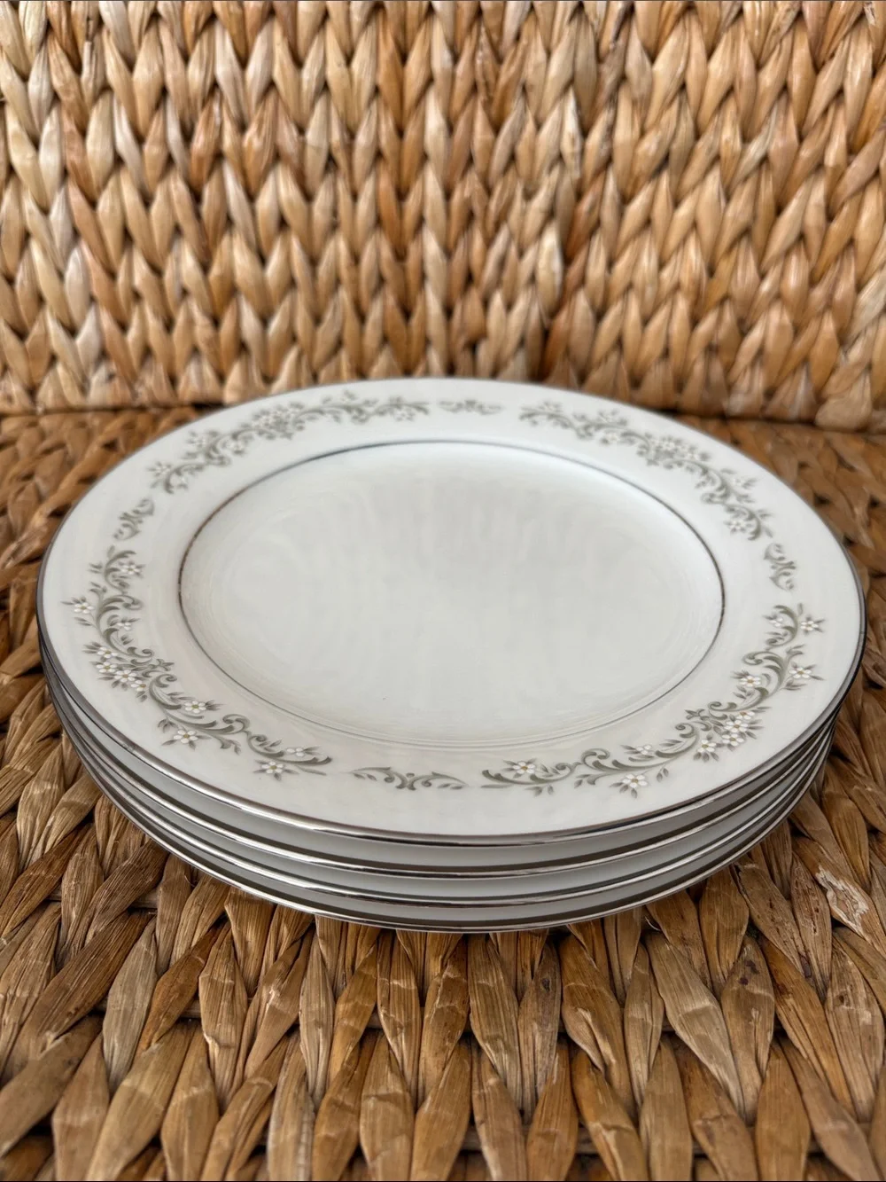 Noritake parkridge pattern