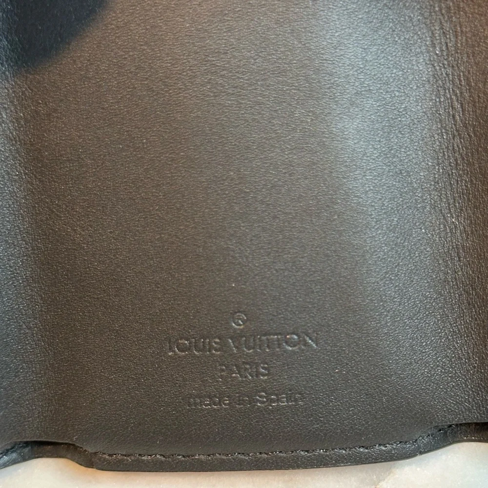 Louis Vuitton Eclipse Discovery Wallet