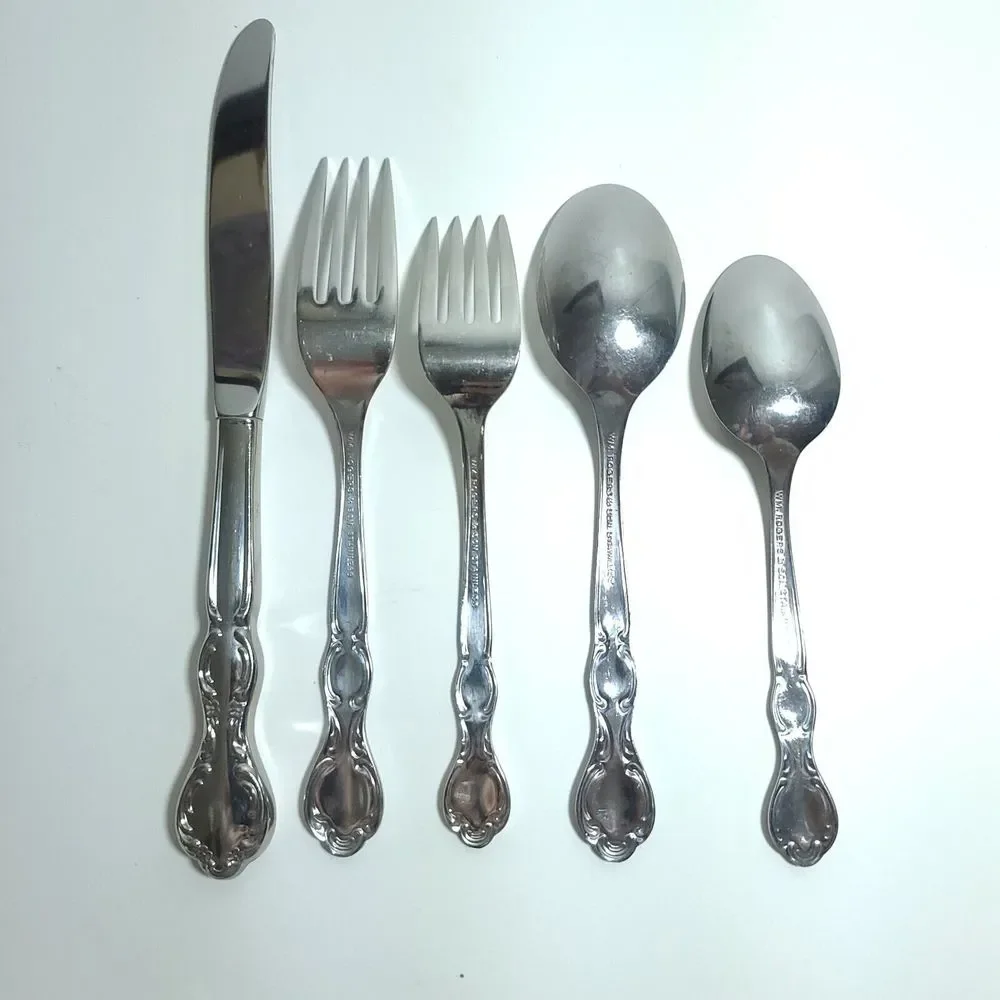 WM. Rogers & Son Royal Manor Single Place Setting Stainless Flatware Set 5 Piece