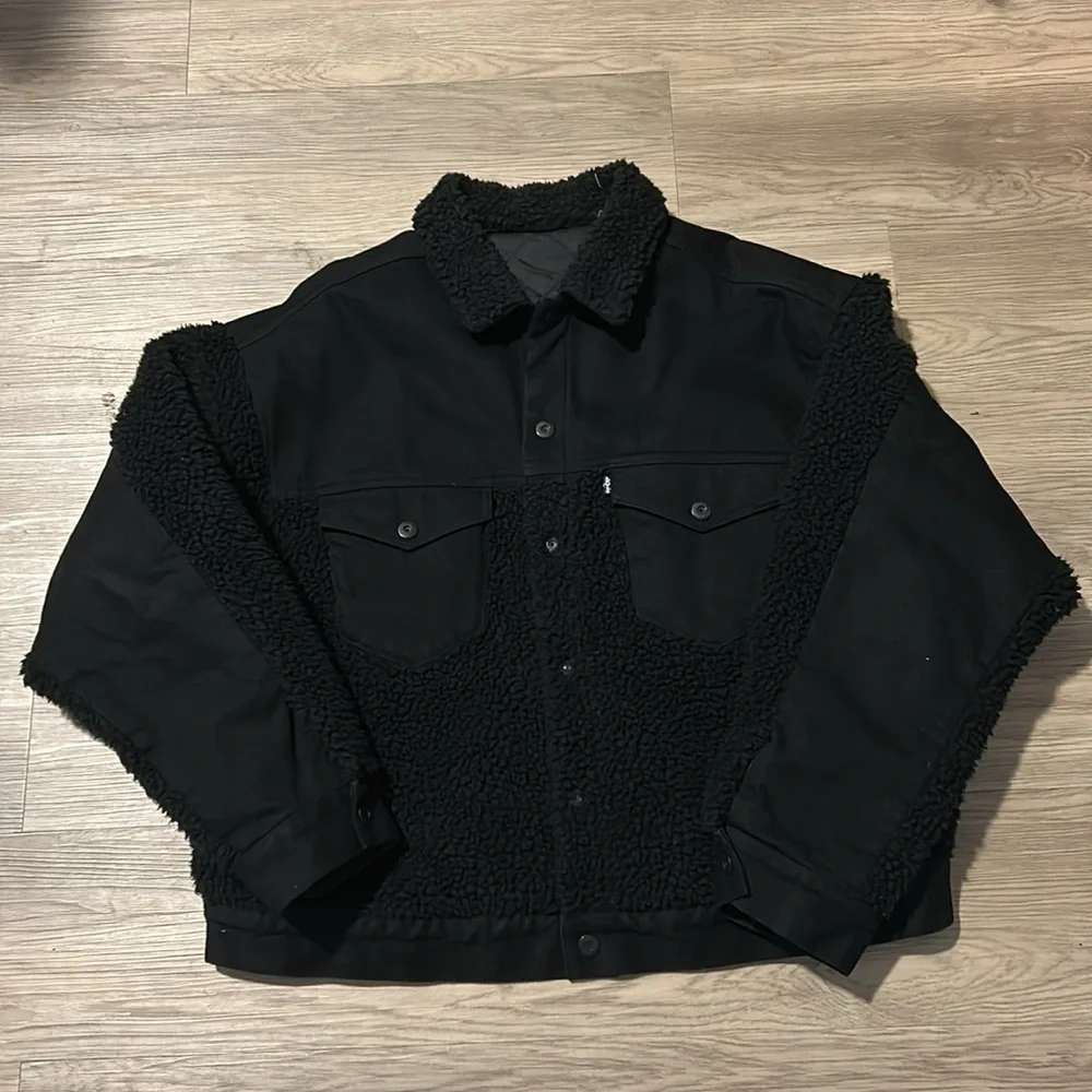 Levis no size
