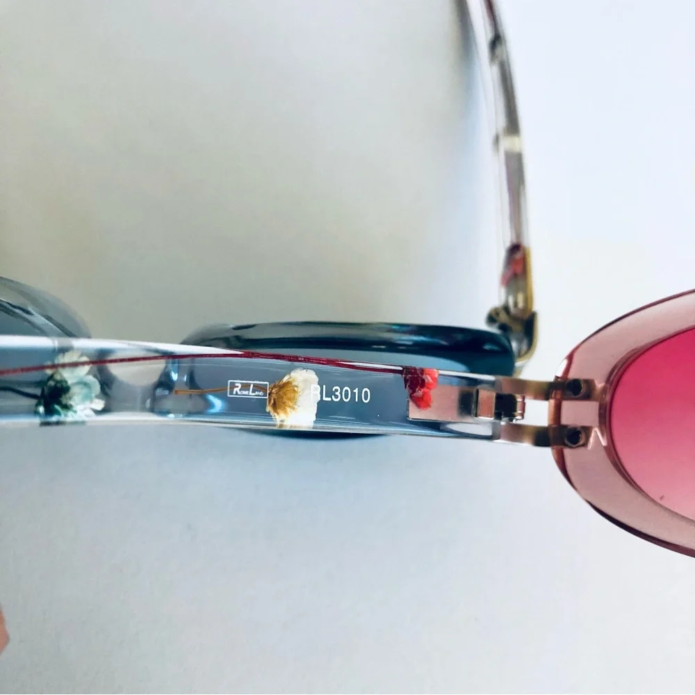 Rome Land glasses color