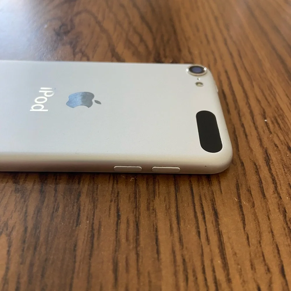 Apple ipod touch