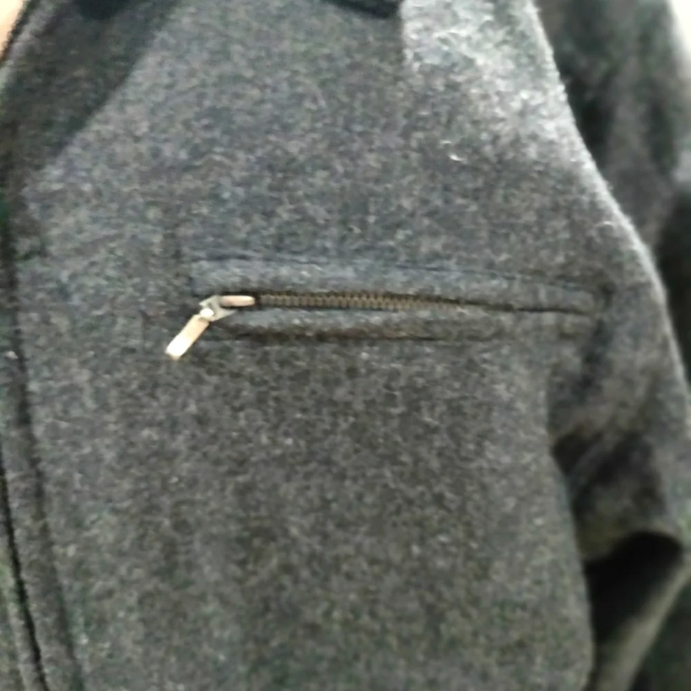 Structure brand gray