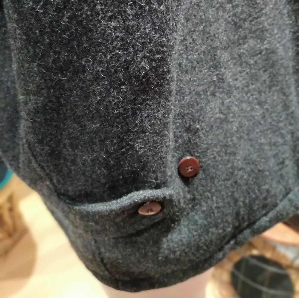 Structure brand gray