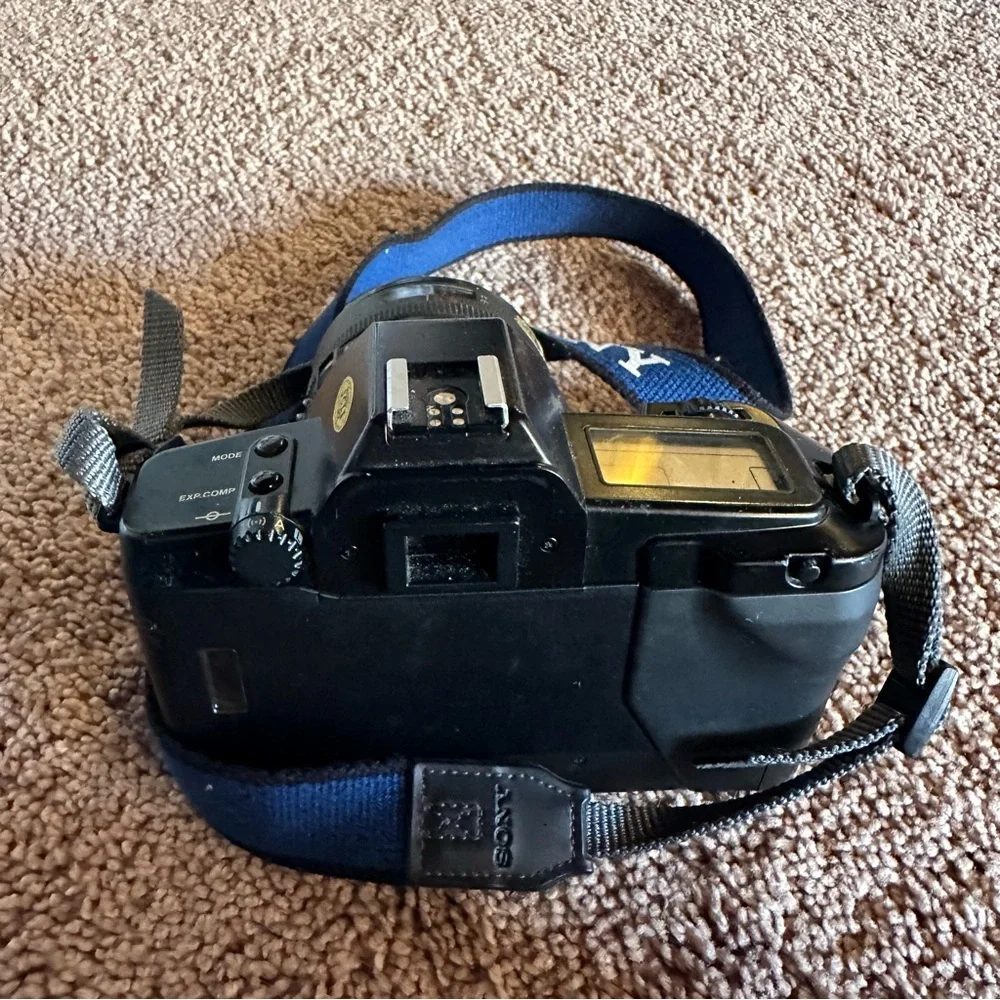 Canon rebel eos
