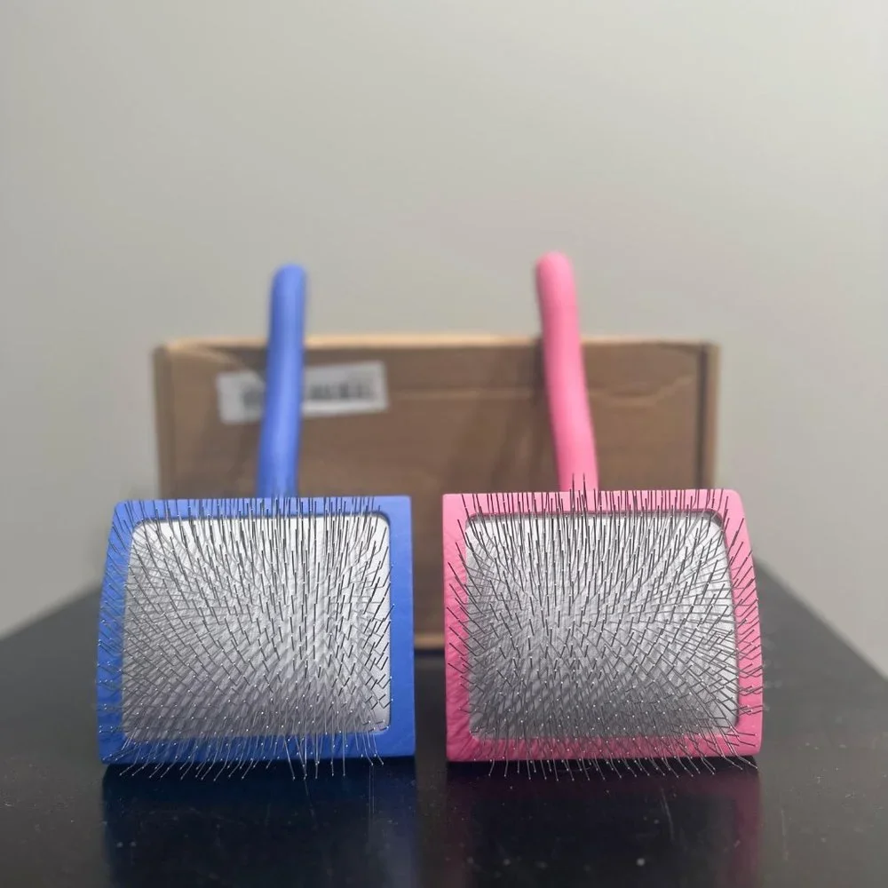 DOG BRUSH