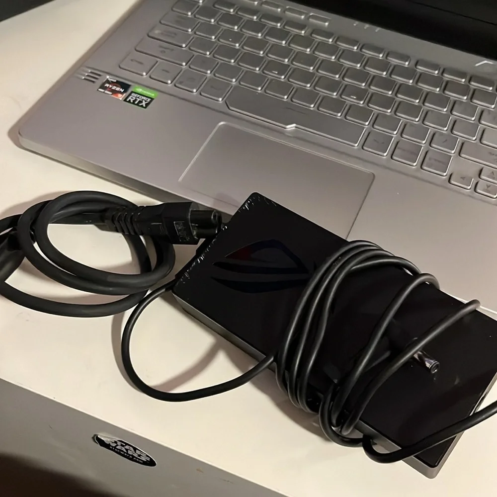 Asus ROG Zephyrus G14 Gaming Laptop -AMD Ryzen 9- 16gb- NVIDIA GeForce RTX 2060