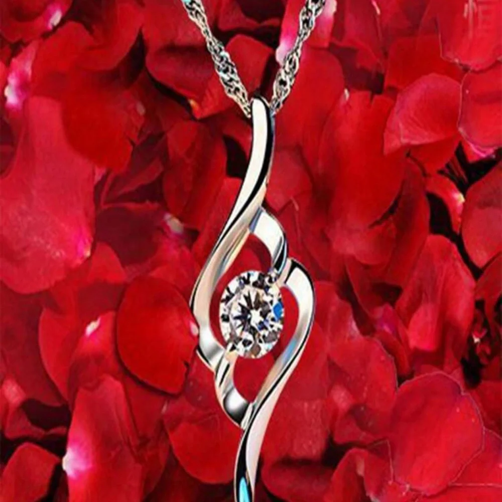 3pcs New Design Cubic Zirconia Decor Heart Shaped Necklace & Earrings Set,