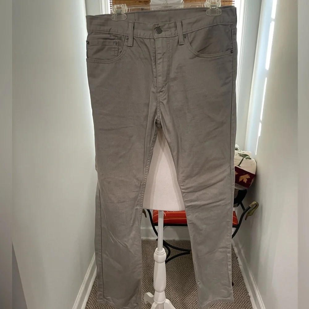 LEVI'S GRAY DENIM