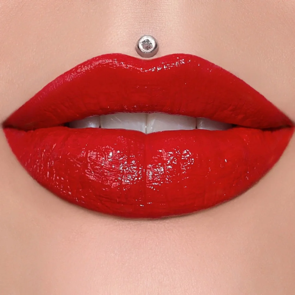 #49 NIB Jeffree Star Supreme Gloss in Red Affair