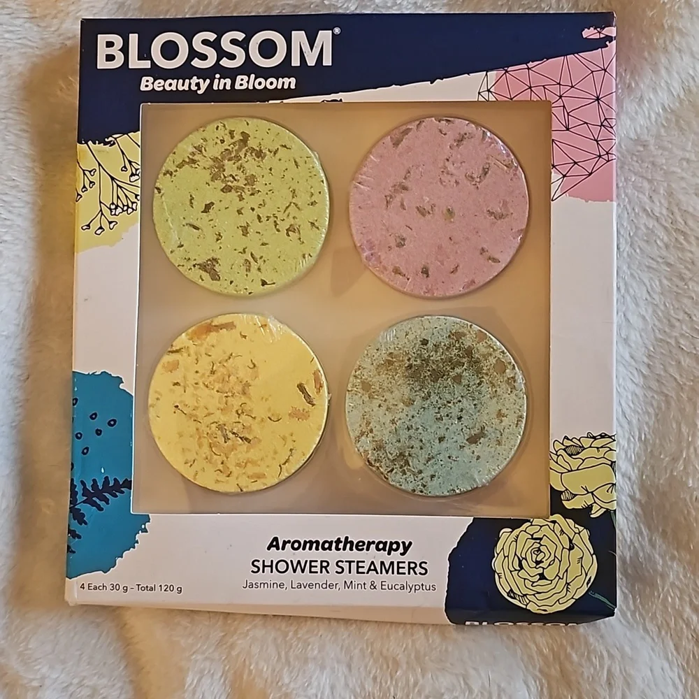 Blossom shower steamers