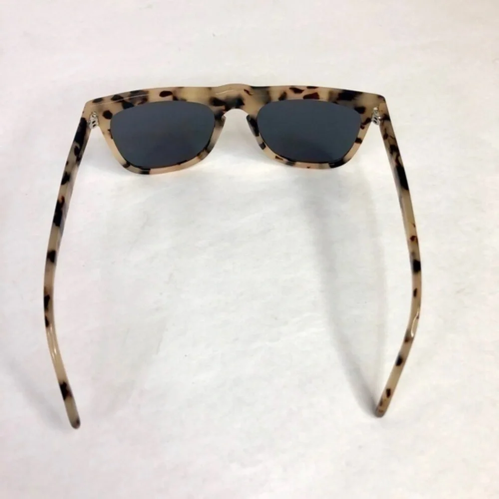 KOMONO Bennet Ivory Demi Sunglasses NEW tan Brown tortoise