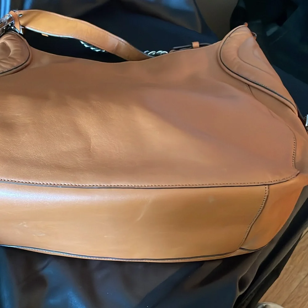 Ralph Lauren details clip
