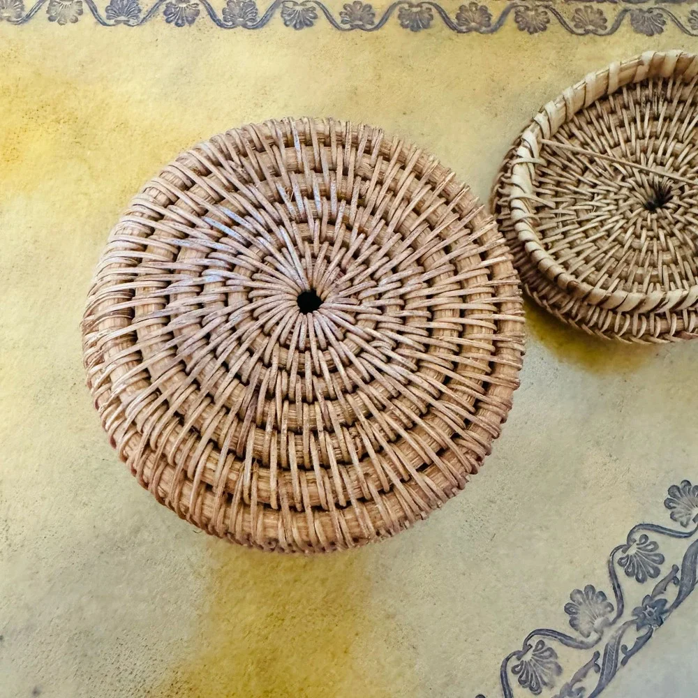 Vintage organize baskets