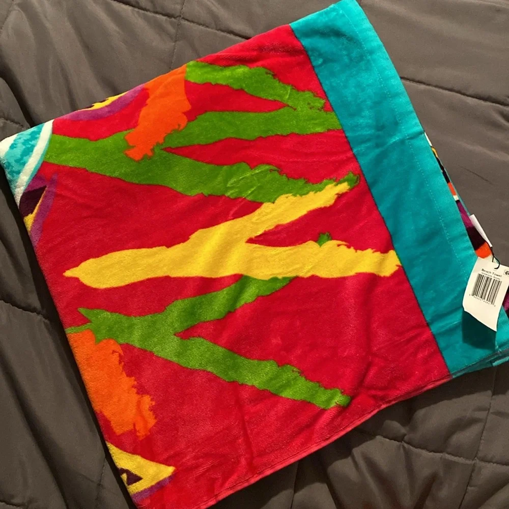 Vera Bradley beautiful towel
