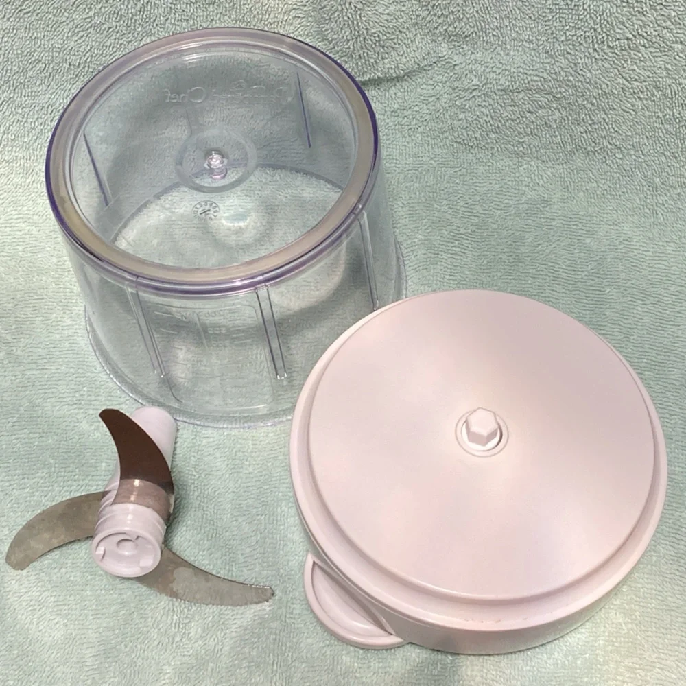 Pampered Chef monitors water slightly