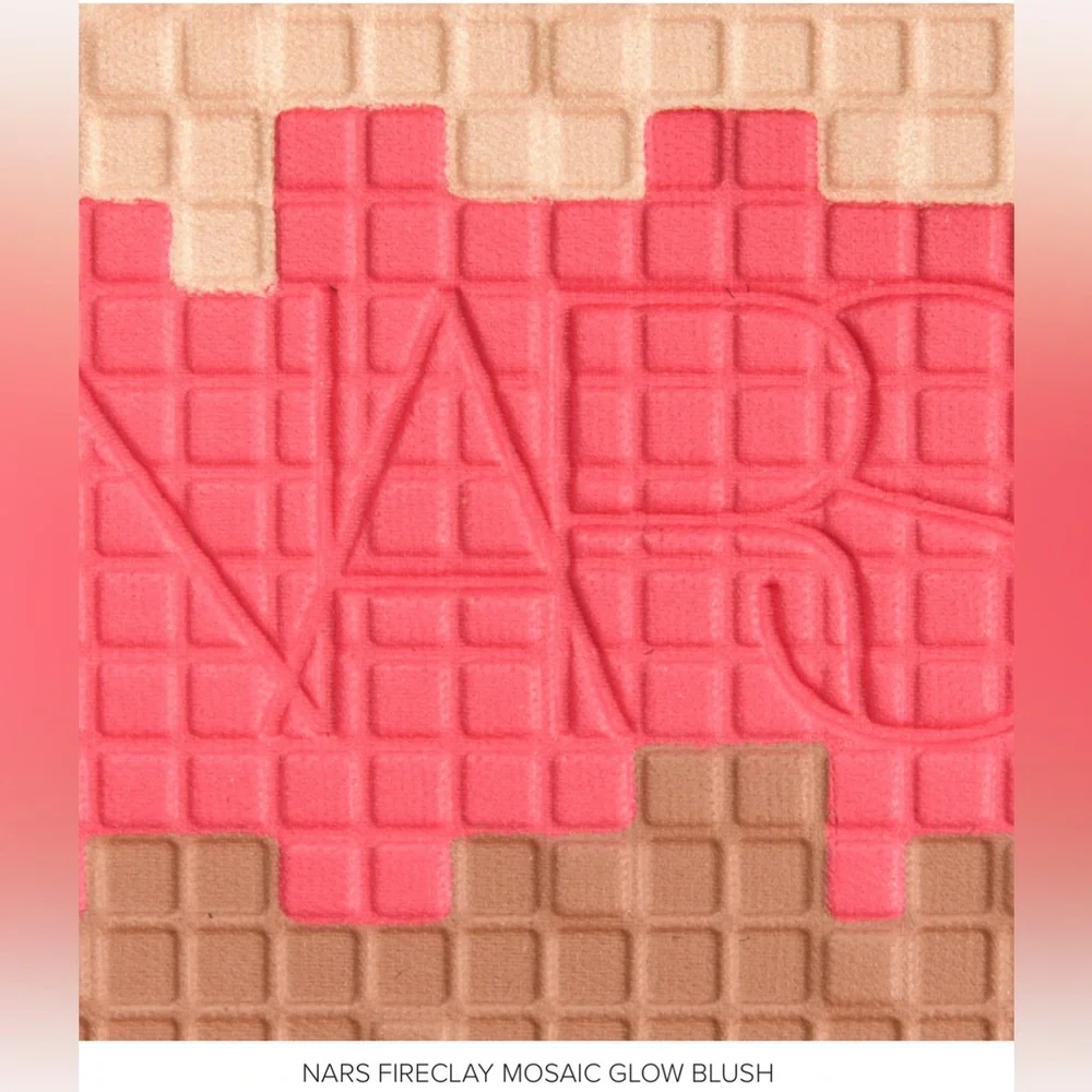💕💕HOST PICK💕💕 NARS Mosaic Glow Blush In Fireclay - Brand New In Box