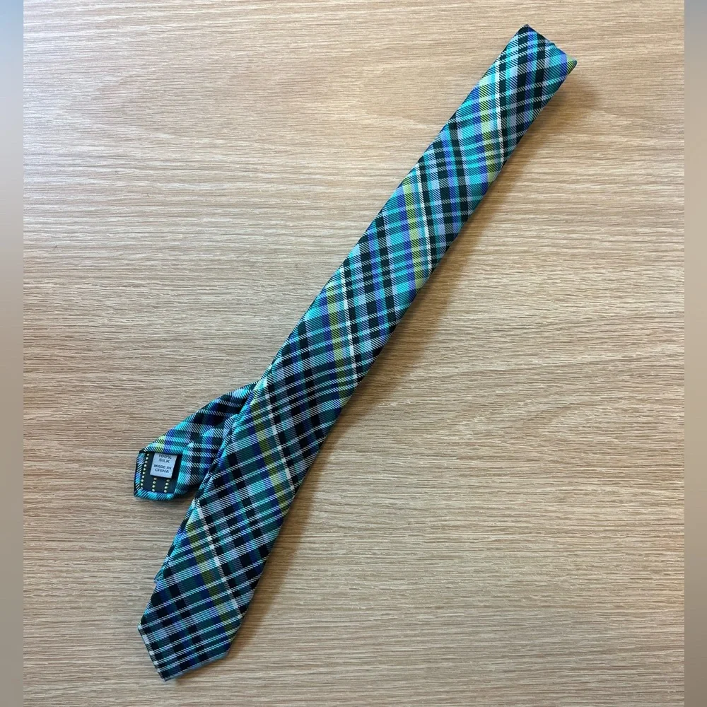 Youth Calibrate Necktie, 100% Silk Blue Plaid 49” L 2.5” W