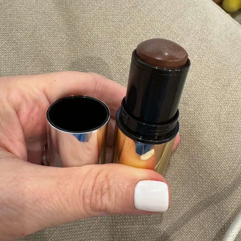 MAKE product cheek