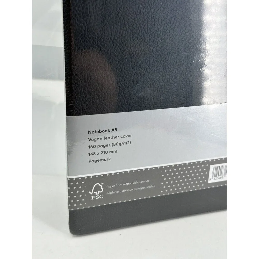 Hugo Boss caracteristics vegan