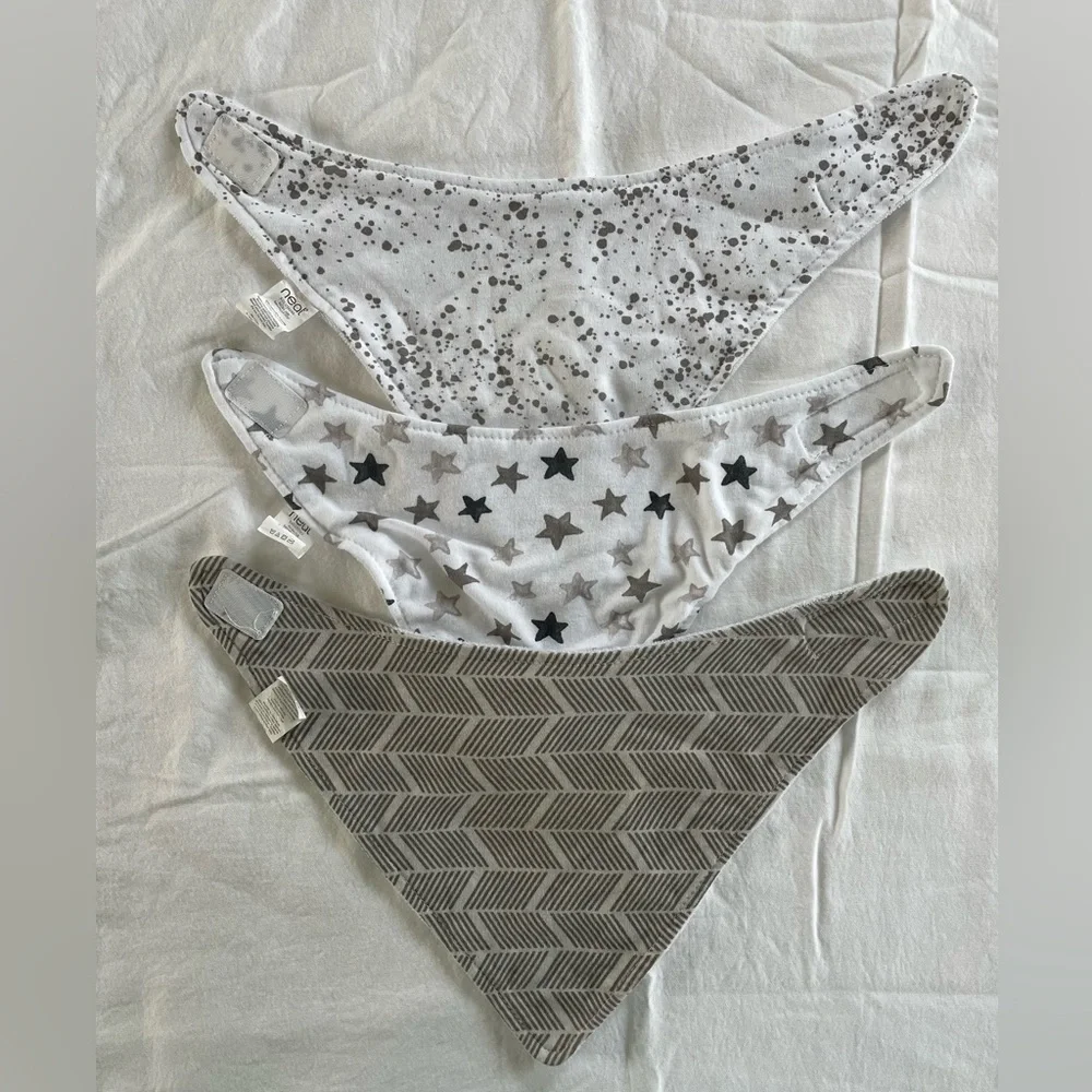 3 piece Neat Solutions bandanna bib set