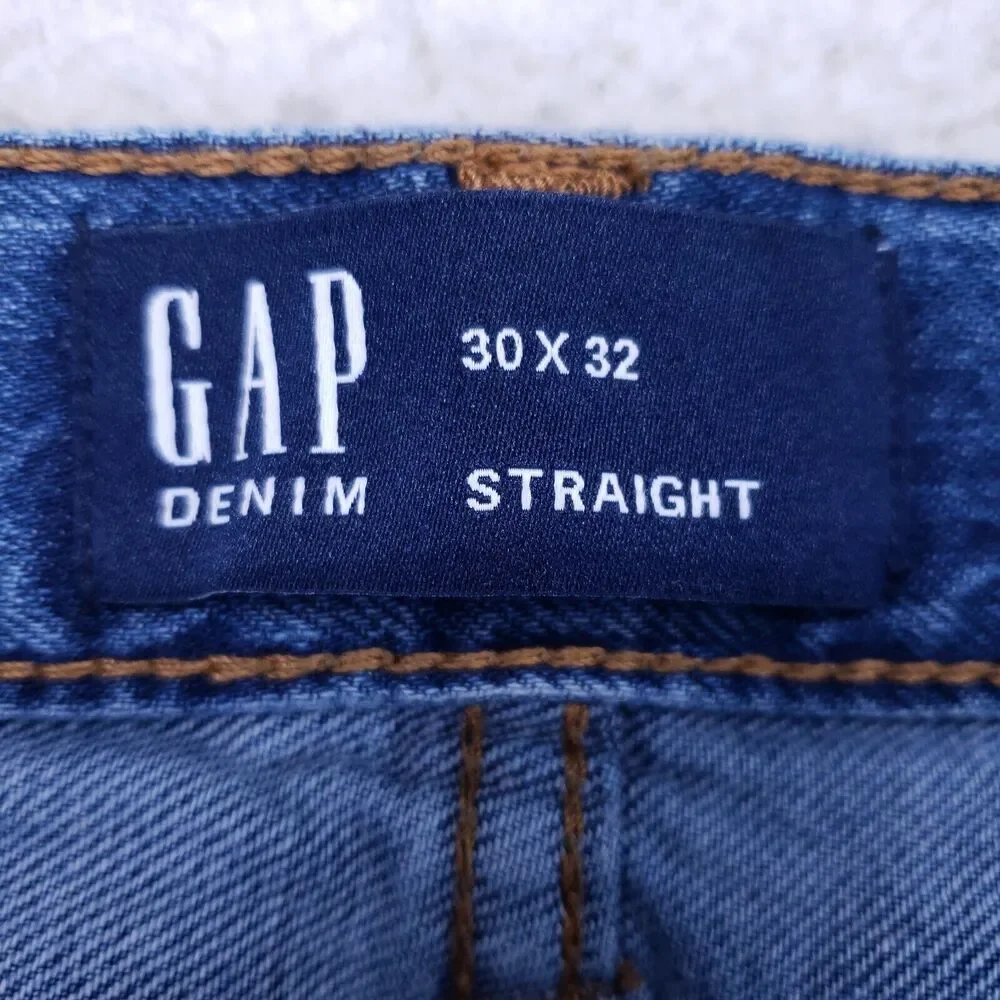 GAP Straight Blue Jeans Mens Size 30 x 32 Casual Regular Fit Mid Rise Denim